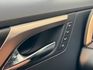 保證實車實價 / 盲點偵測 / 定速 / 車道偏移 / Carplay / 電動尾門 / 電動椅調整  第13張縮圖