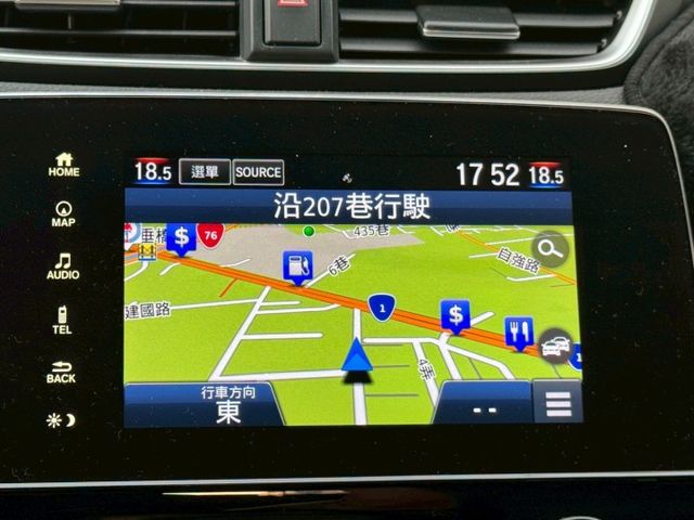 保證實車實價 / 1.5 S / 摸門 / 免鑰匙啟動 / 全景天窗 / 電尾門 / 導航 / 倒車顯影  第7張相片