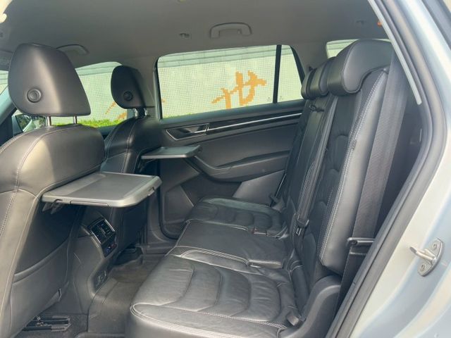保證實車實價 / 1.4 豪華菁英版 / 正一手車 / 7人座休旅  第14張相片