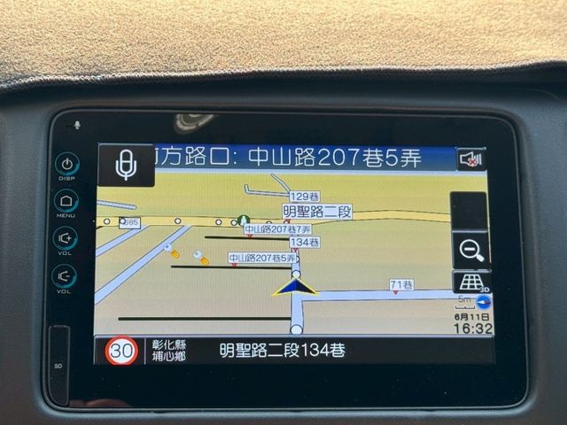 保證實車實價 / 1.8 S / 摸門解鎖 / 免鑰匙啟動 / 定速 / 換檔撥片  第5張相片