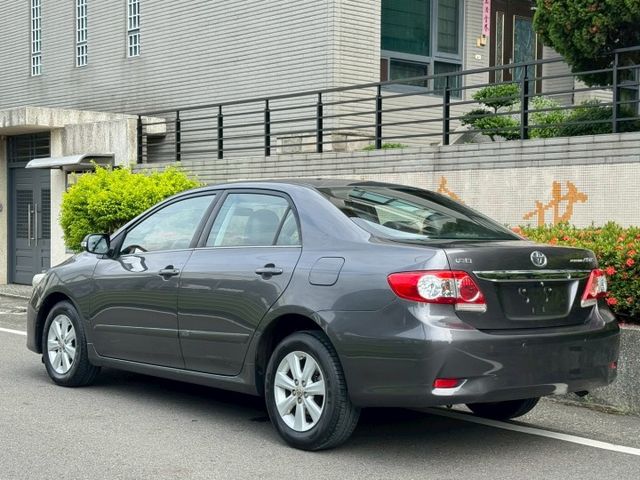 保證實車實價 / 1.8 E / 定速 / 抬頭顯示器 / 導航 / 倒車顯影  第15張相片