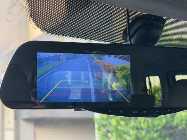 保證實車實價 / 大空間商務車 / 定速 / 導航 / 數位電視  第8張相片