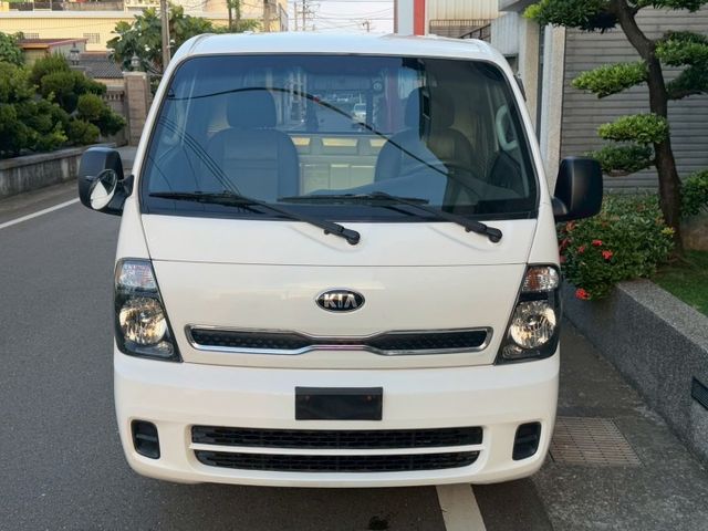 保證實車實價 / 2.5 柴油 / 手排 / 賺錢小幫手  第2張相片