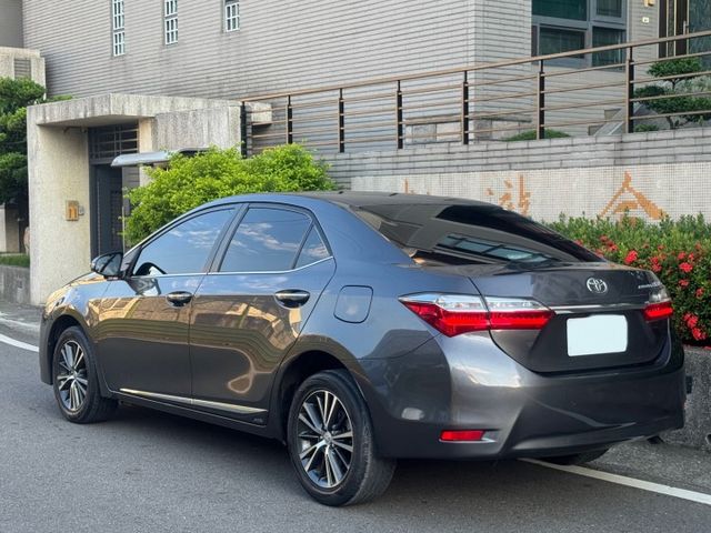 保證實車實價 / 摸門解鎖 / 免鑰匙啟動 / 定速 / 恆溫  第12張相片