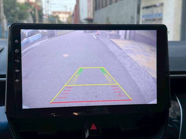 保證實車實價 / 導航 / 倒車顯影 / 後座出風口 / 定速 / 車道偏移  第5張相片