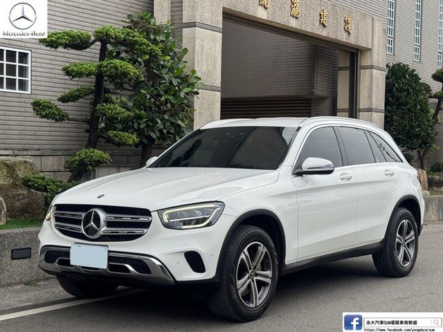 保證實車實價 / 電動尾門 / 後座出風口 / 倒車顯影 / 氣氛燈  第1張相片