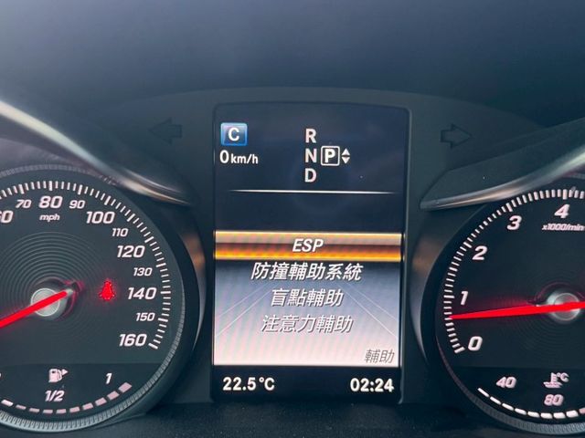 保證實車實價 / 摸門 / 免鑰匙啟動 / 盲點 / 防撞輔助 / 導航 / 倒車顯影  第5張相片