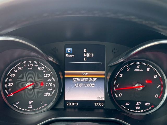 保證實車實價 / 全景天窗 / 換檔撥片 / 後座出風口 / 電動椅記憶調整  第6張相片