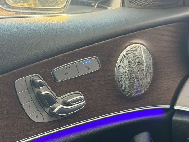 保證實車實價 / 油電 / 環景 / 導航 / 盲點 / 天窗 / 電尾門  第10張相片