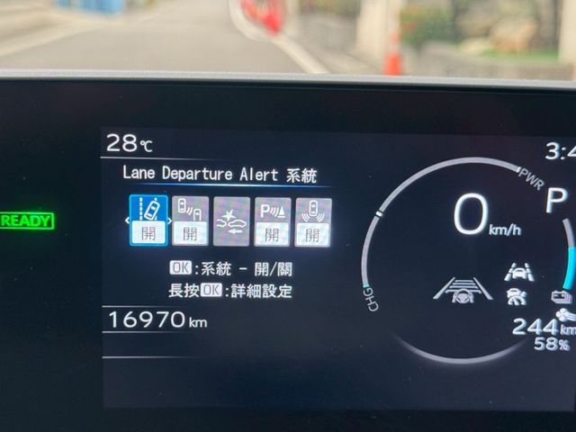 保證實車實價 / bZ4X 電動車 / 盲點 / 摸門 / Apple carplay / 電尾門  第6張相片