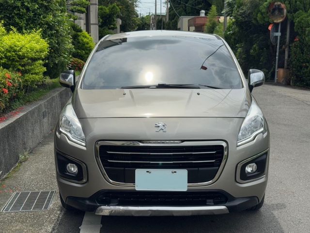 保證實車實價 / 1.6 柴油 / 定速 / 恆溫空調 / 後座出風口  第2張相片