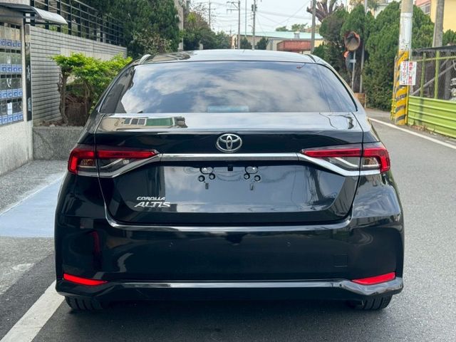 保證實車實價 / 定速 / 後座出風口 / 車道偏移  第13張相片