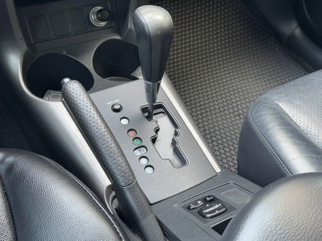 保證實車實價 / 定速 / 導航 / 倒車顯影 / 駕駛座電動調整  第5張相片