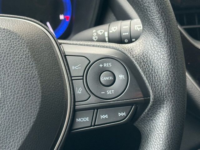 保證實車實價 / 油電混合 / 摸門 / 免鑰匙啟動 / 定速 / 車道偏移  第10張相片