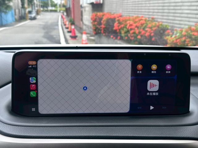 保證實車實價 / LEXUS RX350 雙前+後座 電動調整 / 全景天窗 / 電動尾門 / 導航 / 倒車顯影  第8張相片