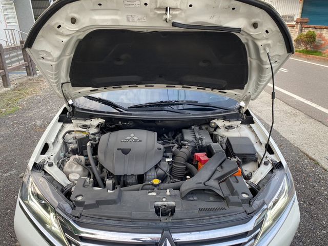 MITSUBISHI三菱 LANCER  第14張相片