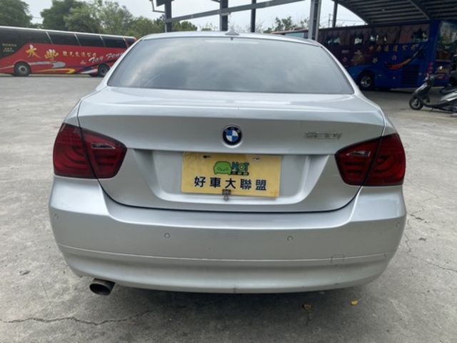 BMW寶馬 320I SEDAN ZA  第17張相片