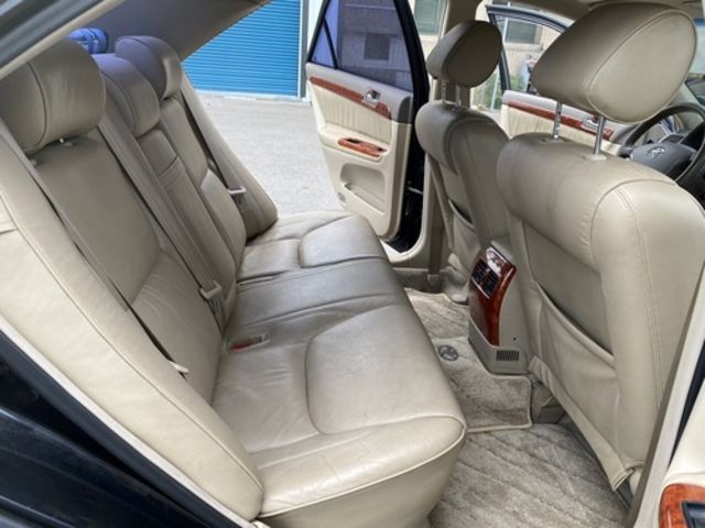 TOYOTA豐田 CAMRY  第17張相片
