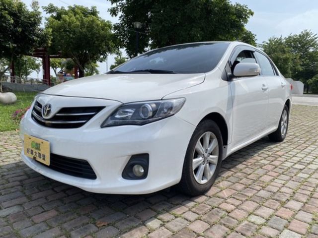 TOYOTA豐田 ALTIS  第1張相片