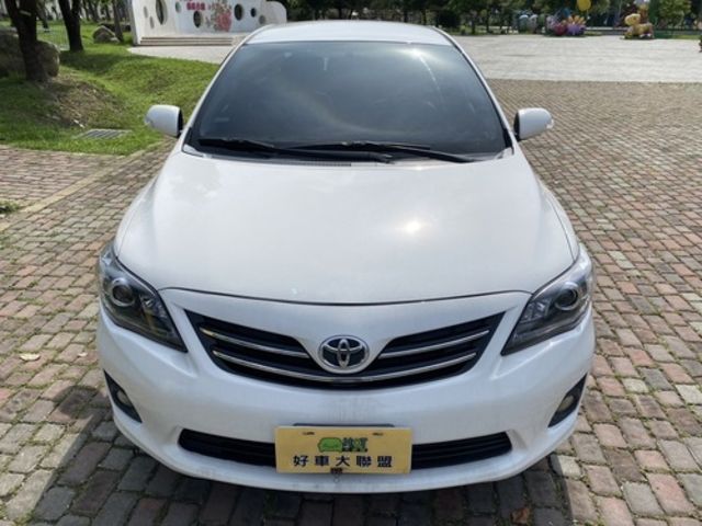 TOYOTA豐田 ALTIS  第2張相片