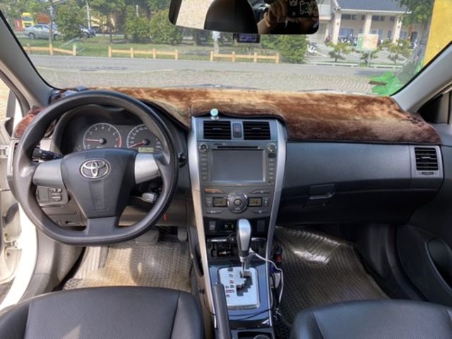 TOYOTA豐田 ALTIS  第6張相片
