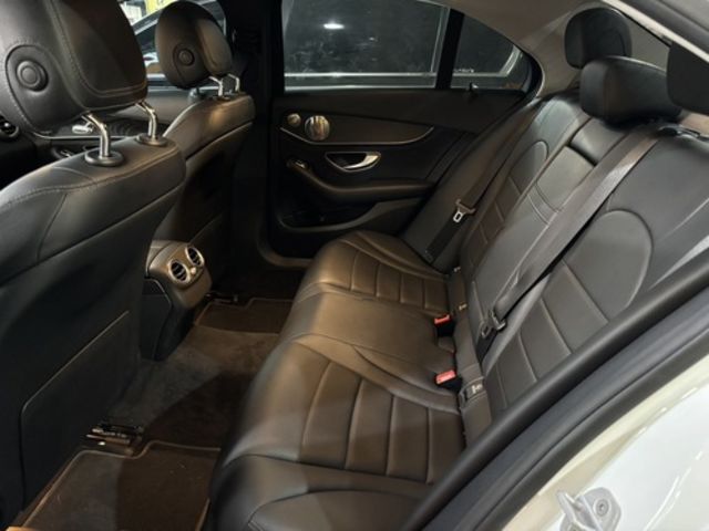 M-BENZ賓士 C300  第5張相片