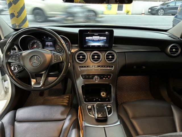 M-BENZ賓士 C300  第6張相片
