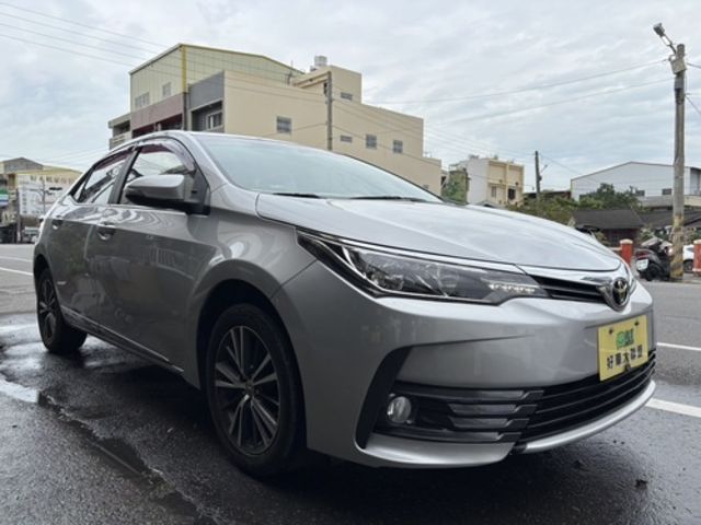 TOYOTA豐田 ALTIS  第3張相片