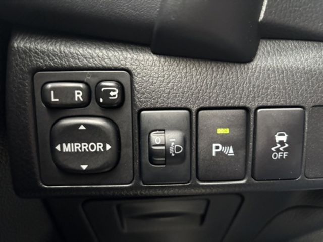TOYOTA豐田 ALTIS  第7張相片