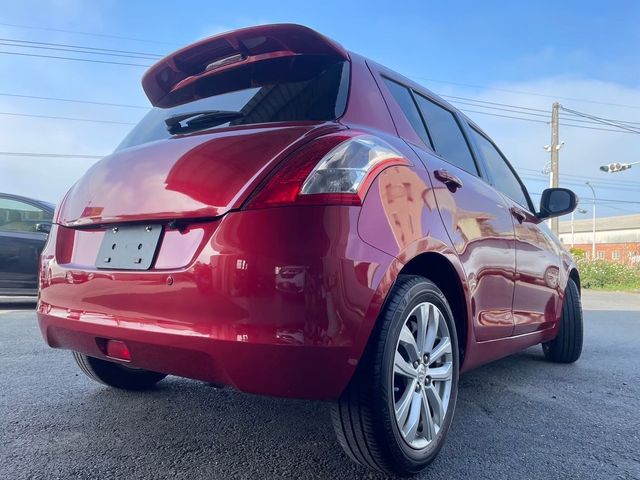 SUZUKI鈴木 SWIFT  第13張相片