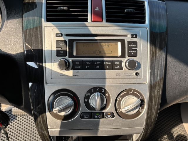MITSUBISHI三菱 COLT PLUS  第10張相片