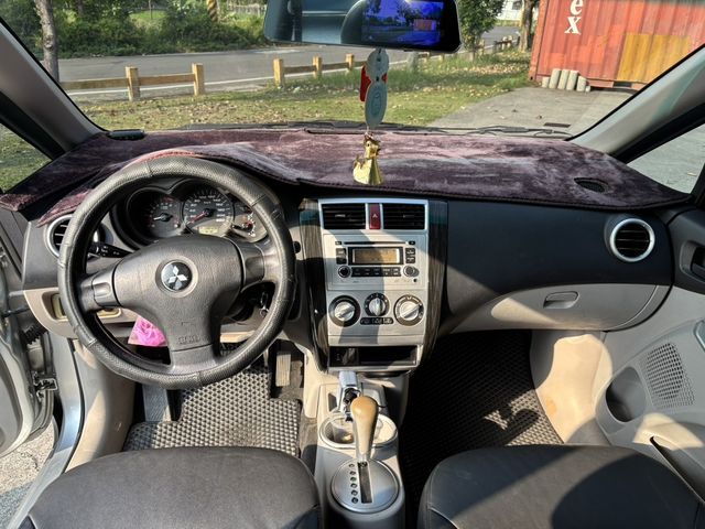 MITSUBISHI三菱 COLT PLUS  第11張相片