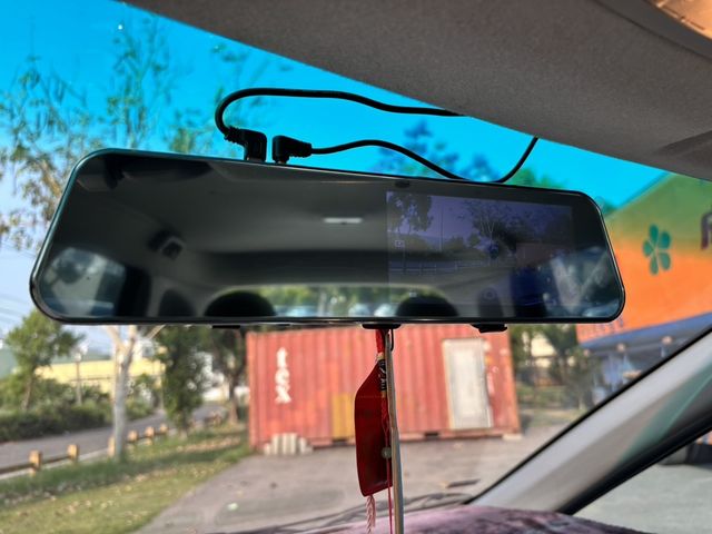 MITSUBISHI三菱 COLT PLUS  第14張相片
