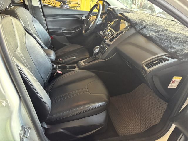 FORD福特 FOCUS  第15張相片