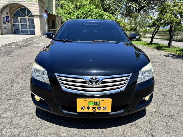 TOYOTA豐田 CAMRY  第2張相片