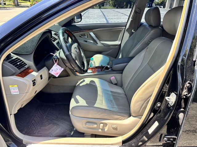 TOYOTA豐田 CAMRY  第4張相片