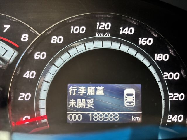 TOYOTA豐田 CAMRY  第9張相片