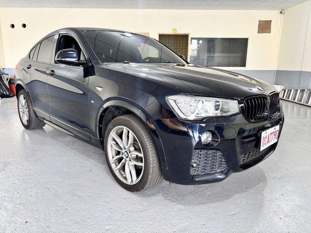 BMW寶馬 X4 XDRIVE20I  第3張相片