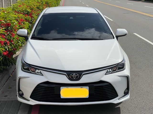 TOYOTA豐田 ALTIS  第2張相片