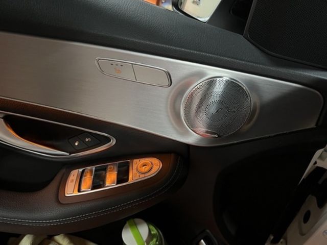 M-BENZ賓士 C300  第6張相片