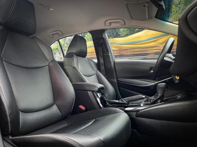 TOYOTA豐田 ALTIS  第6張相片