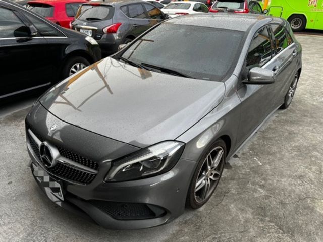 M-BENZ賓士 A180  第2張相片