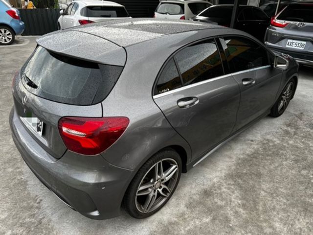 M-BENZ賓士 A180  第3張相片