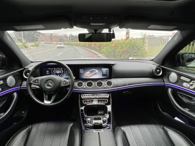 M-BENZ賓士 E300  第3張相片