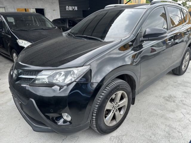 TOYOTA豐田 RAV4  第2張相片