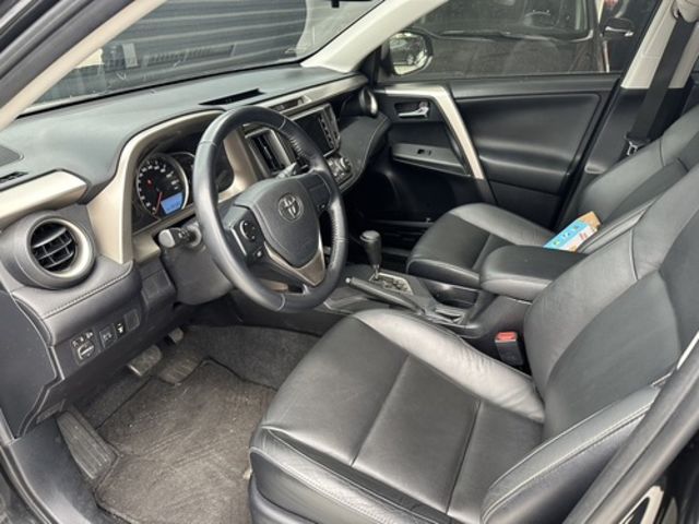 TOYOTA豐田 RAV4  第4張相片