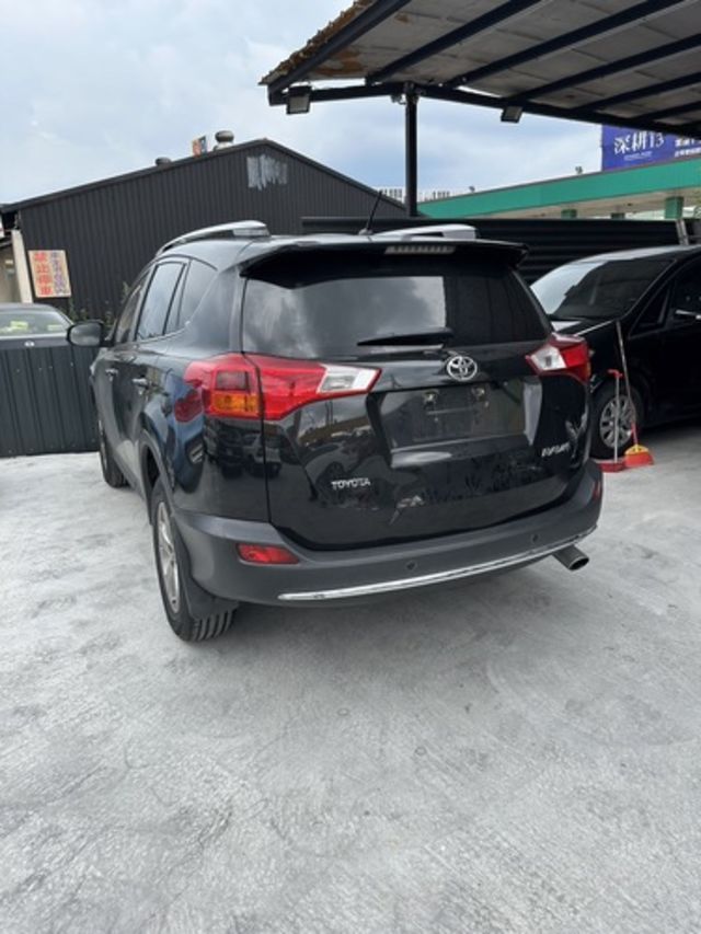 TOYOTA豐田 RAV4  第5張相片