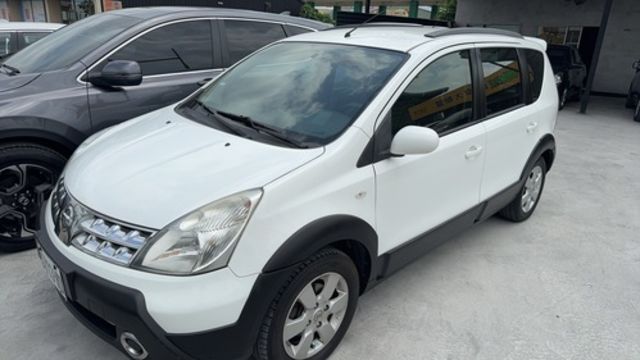 NISSAN日產 LIVINA  第1張相片