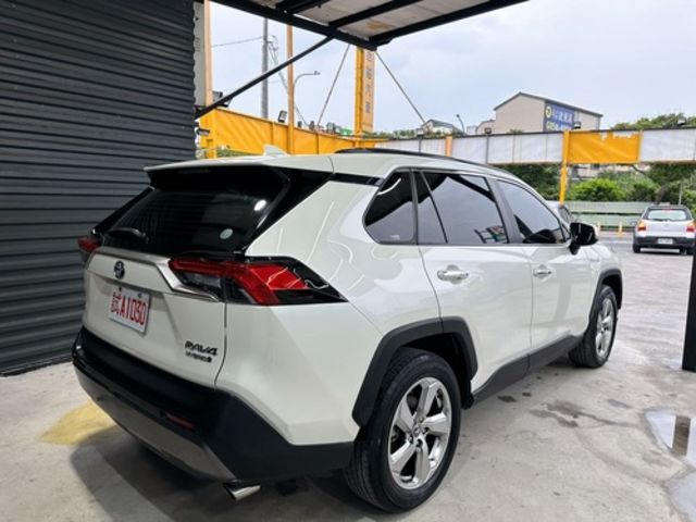 TOYOTA豐田 RAV4  第5張相片