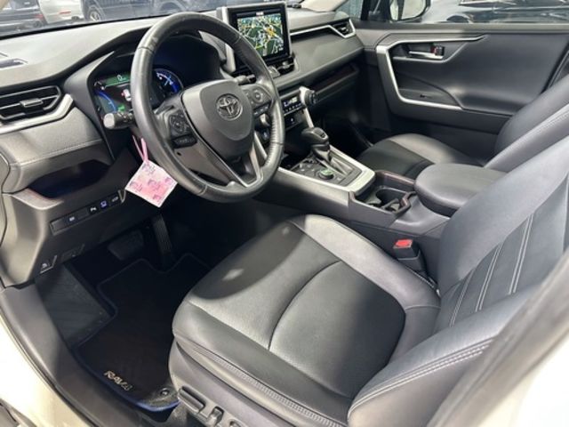 TOYOTA豐田 RAV4  第9張相片